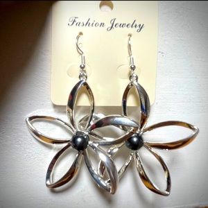 Silver Plumeria Pearl Dangle Earrings